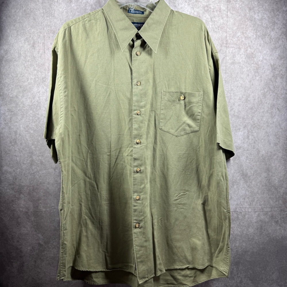 Stafford Men’s Relaxed Fit Green Linen‎ Blend Short Sleeve Button Up Shirt